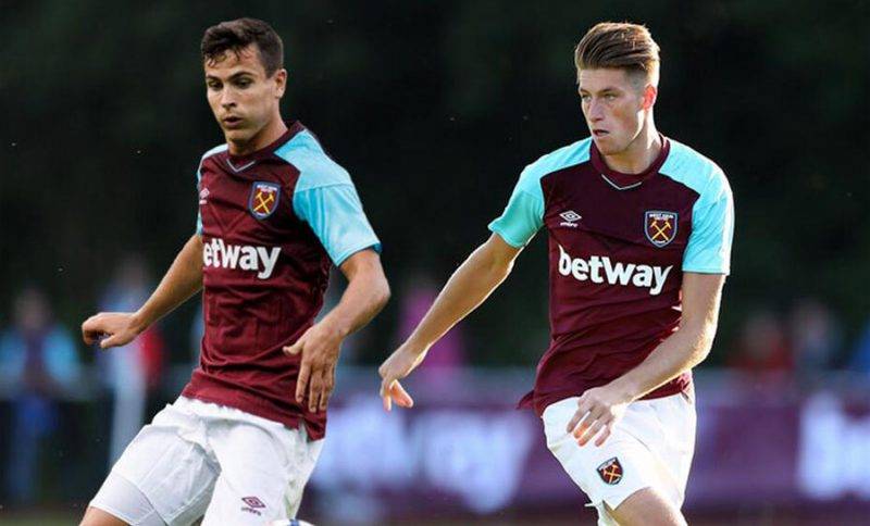 在现代足球 在现代足球